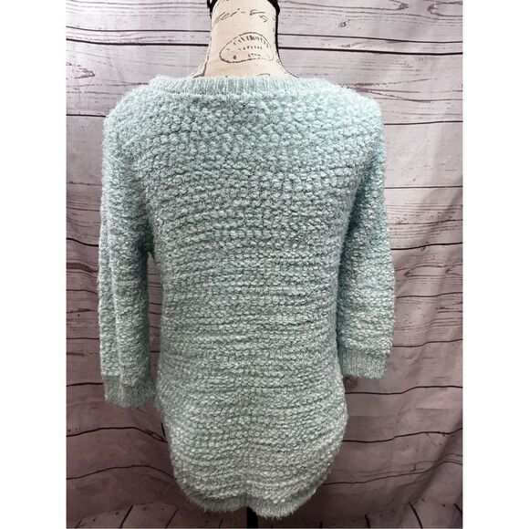 Hannah Fuzzy Textured Knit Sweater Women's Medium‎ Blue Pullover Comfortable - Picture 2 of 4